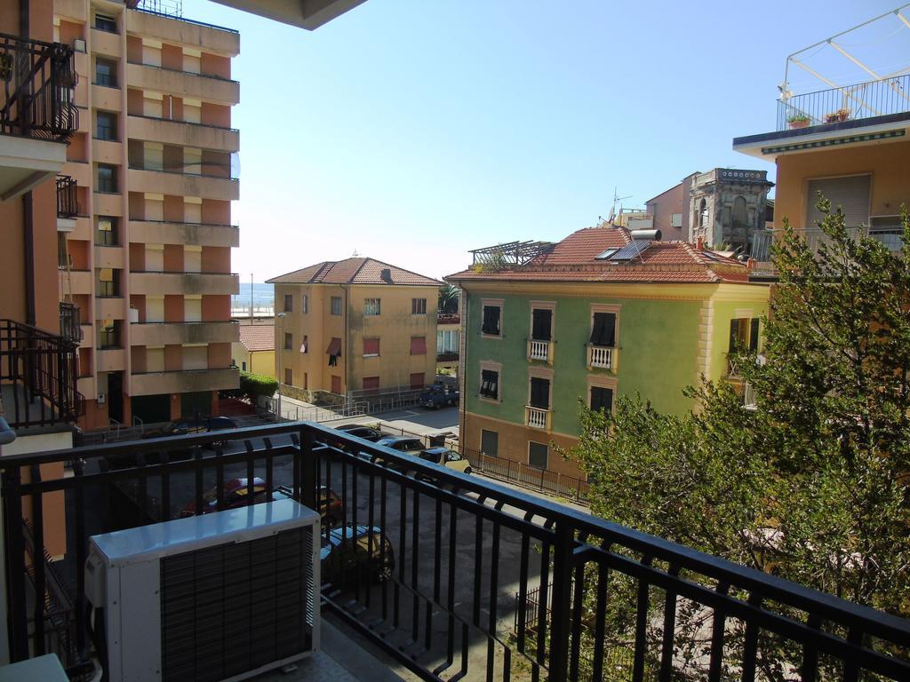 Deiva Holidays Deiva Marina Bagian luar foto