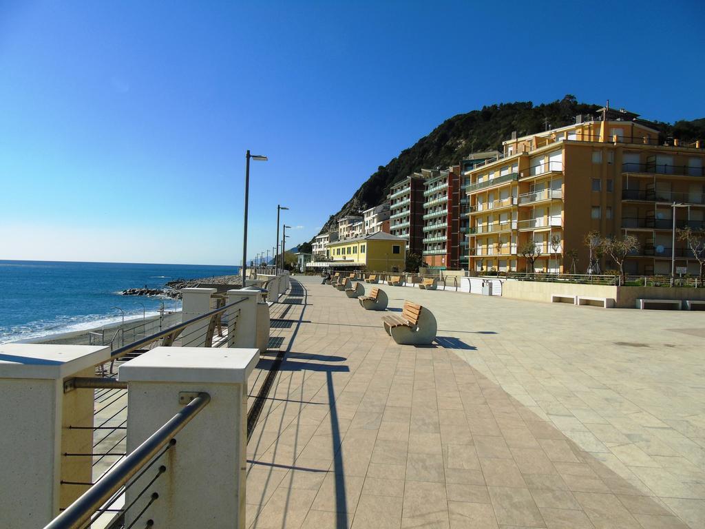 Deiva Holidays Deiva Marina Bagian luar foto